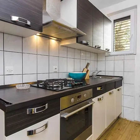 Rogoznica/sibenik Riviera 7181 דירה *